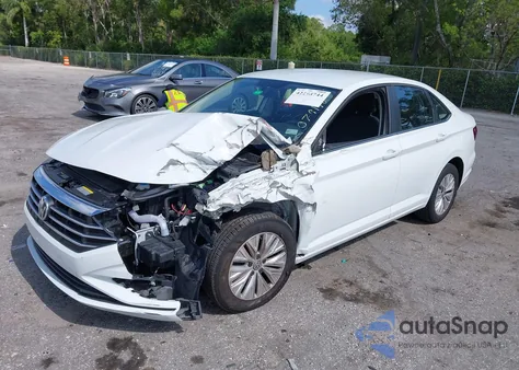 2020 Volkswagen Jetta 1.4T R-Line/1.4T S/1.4T Se из США, поврежденный, VIN 3VWC57BU8LM079178